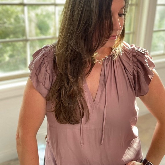 NWT Grade & Gather Ruffle Sleeve Top Blouse Lilac - Picture 2 of 9
